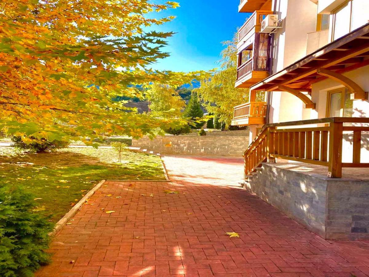 St. John Hill Bansko Apartment Luaran gambar